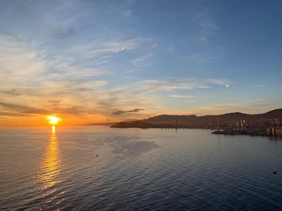 Apartamentos Benivistas Benidorm Exteriör bild