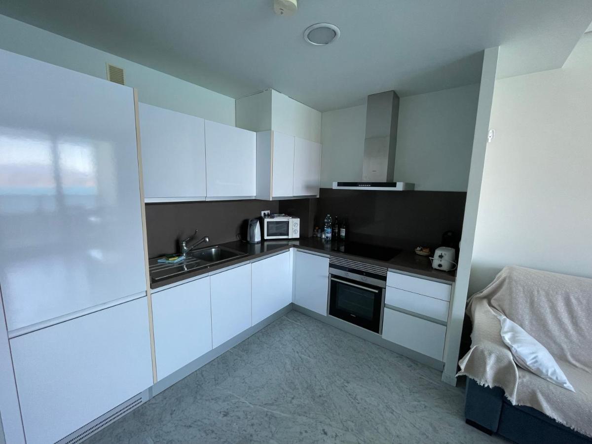 Apartamentos Benivistas Benidorm Exteriör bild