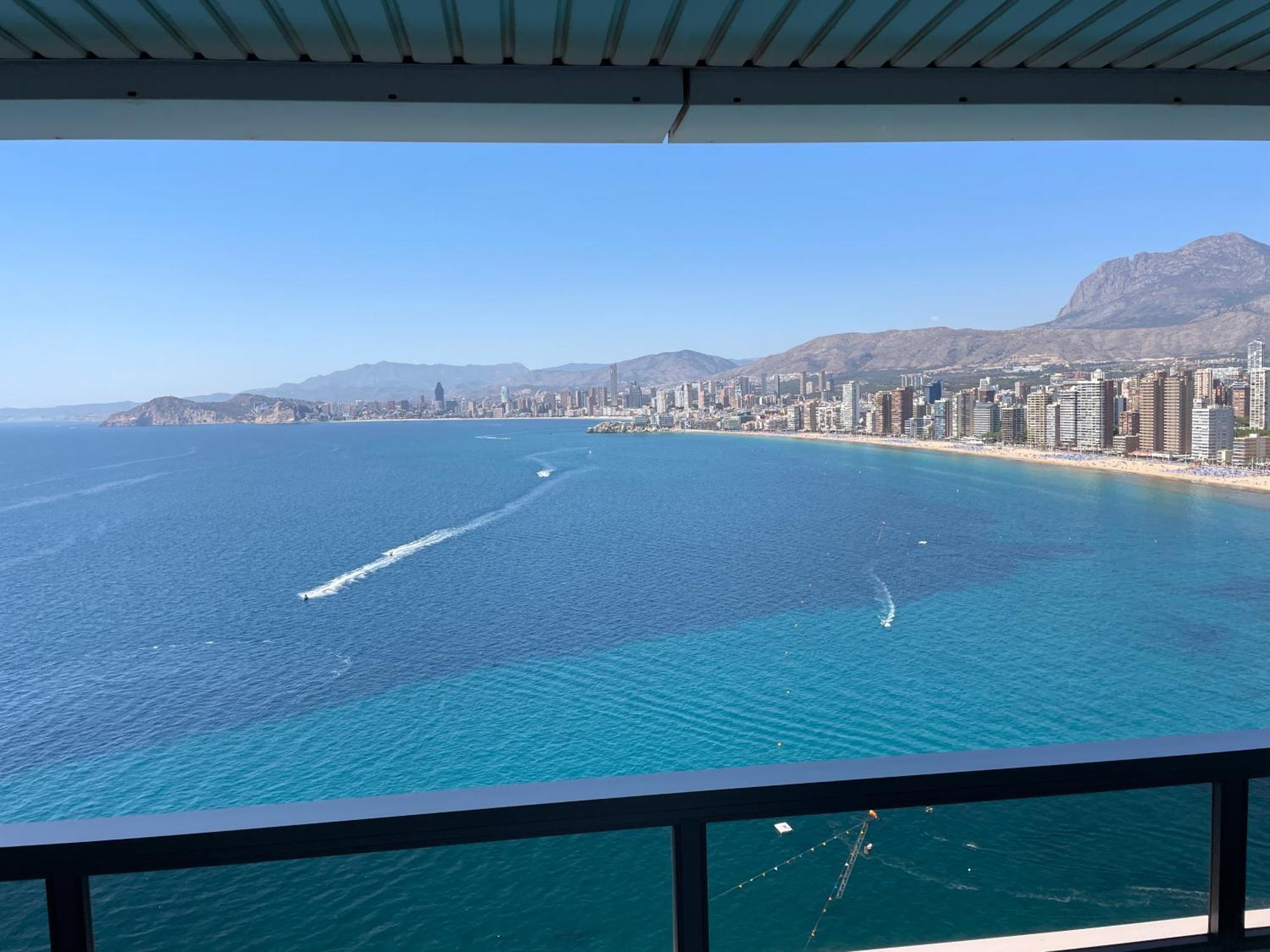 Apartamentos Benivistas Benidorm Exteriör bild